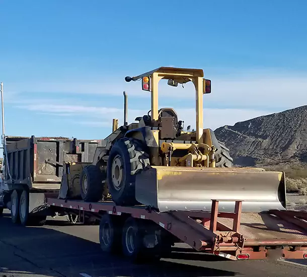 Boston Construction Equipment Hauler: Your Trusted Construction Equipment Shipping Service